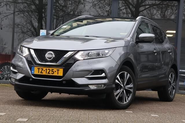Grijs Gebruikt 2018 Nissan Qashqai N-Connecta SUV | € 14.995 (Eerlijke prijs) - Afbeelding 1/4