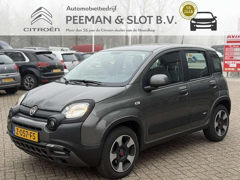 Occasion Fiat Panda Cross Cross 2023 Grijs Hatchback