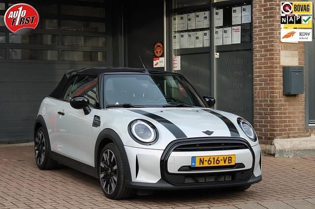 Occasion Mini Cooper Cabriolet Classic 136 PK (100 kW) 2022 Wit Cabriolet