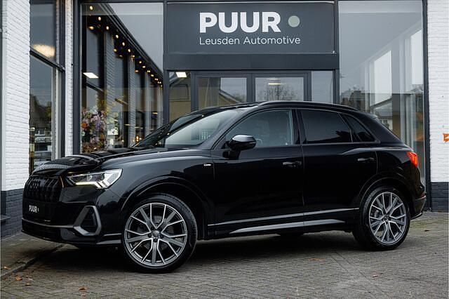 Zwart (metallic) Gebruikt 2019 Audi Q3 S-Line SUV | € 29.999 (Iets duurder) - Afbeelding 1/4