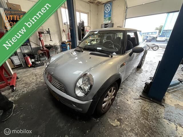 Grijs Gebruikt 2003 Mini ONE Hatchback | € 599 (Super prijs) - Afbeelding 1/4