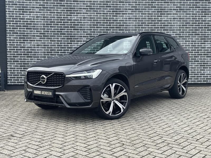 Grijs Gebruikt 2024 Volvo XC60 Plus SUV | € 60.399 (Eerlijke prijs) - Afbeelding 1/4