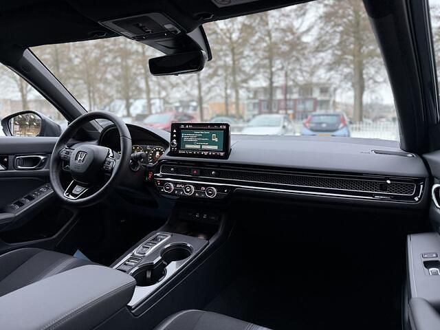 Nieuw Honda Civic Sport 184 PK (135 kW) 2025 Blauw (parellak) Hatchback