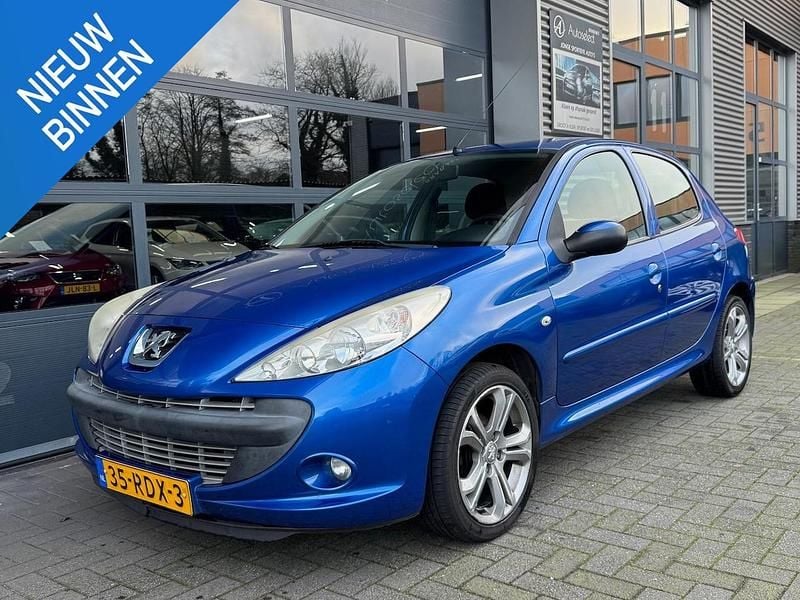 Blauw Gebruikt 2011 Peugeot 206 Hatchback | € 2.290 (Eerlijke prijs) - Afbeelding 1/4