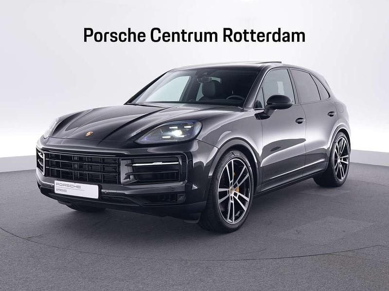 Zwart Gebruikt 2023 Porsche Cayenne SUV | € 107.900 (Super prijs) - Afbeelding 1/4