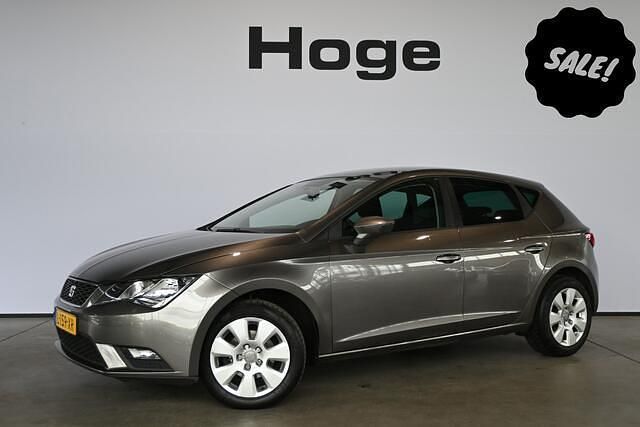 Grijs Gebruikt 2014 Seat Leon Reference Hatchback | € 5.940 (Eerlijke prijs) - Afbeelding 1/4