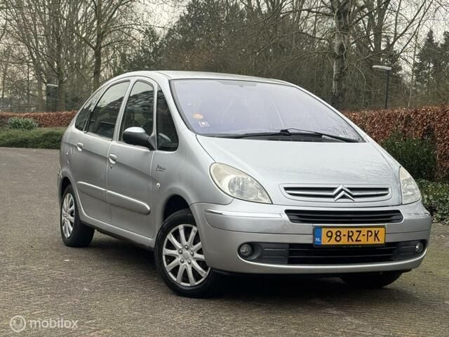 Occasion Citroën Xsara Picasso 116 PK (85 kW) 2005 Grijs MPV