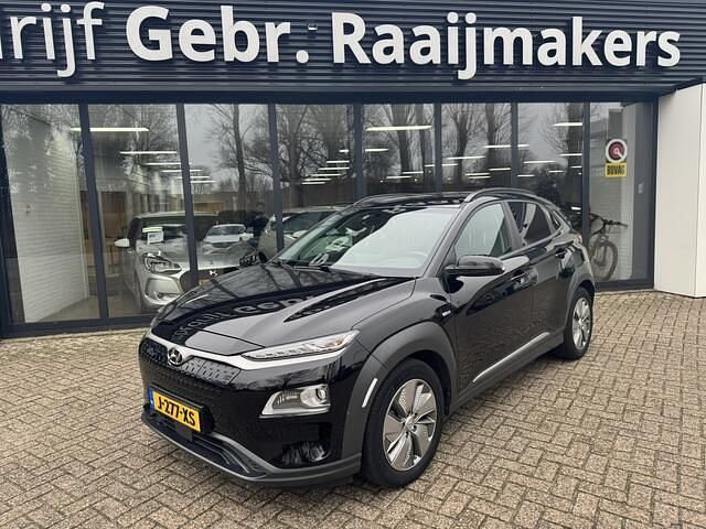 Zwart Gebruikt 2020 Hyundai Kona Premium SUV | € 15.900 (Eerlijke prijs) - Afbeelding 1/4