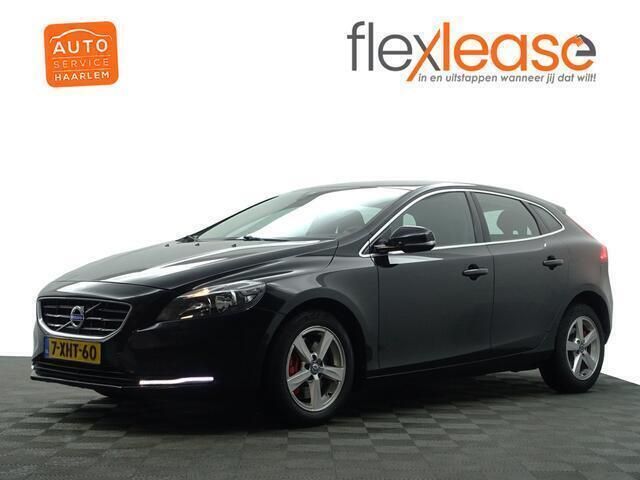 Zwart metallic Gebruikt 2014 Volvo V40 Comfort Stationwagen | € 6.900 (Eerlijke prijs) - Afbeelding 1/4
