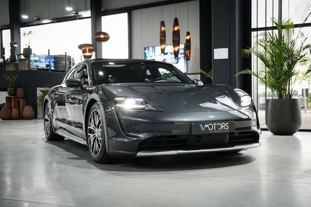 Occasion Porsche Taycan Cross Turismo 300 kW (408 PK) 2021 Grijs Sedan