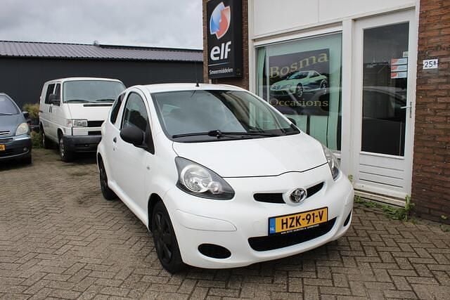 Occasion Toyota Aygo Comfort 68 PK (50 kW) 2011 Wit Hatchback