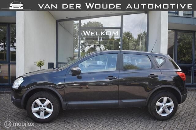 Zwart Gebruikt 2008 Nissan Qashqai Acenta SUV | € 3.750 (Goede deal) - Afbeelding 1/4