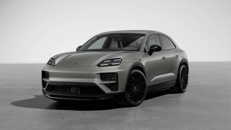 Aventuringroen metallic Nieuw 2024 Porsche Macan Turbo SUV | € 149.900 - Afbeelding 1/4