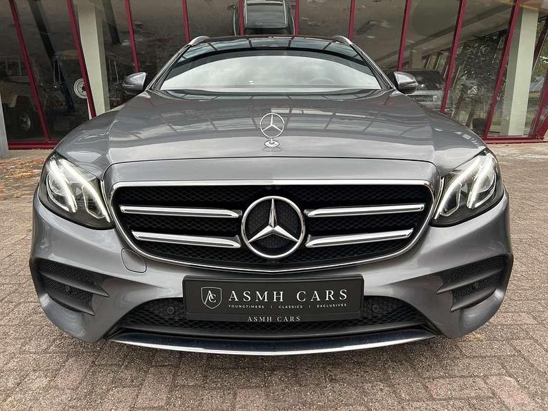 Occasion Mercedes E200 Business 211 PK (155 kW) 2020 Grijs Stationwagen