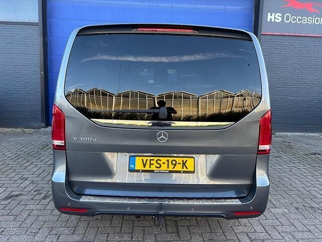 Occasion Mercedes V300 AMG 239 PK (175 kW) 2020 Grijs MPV