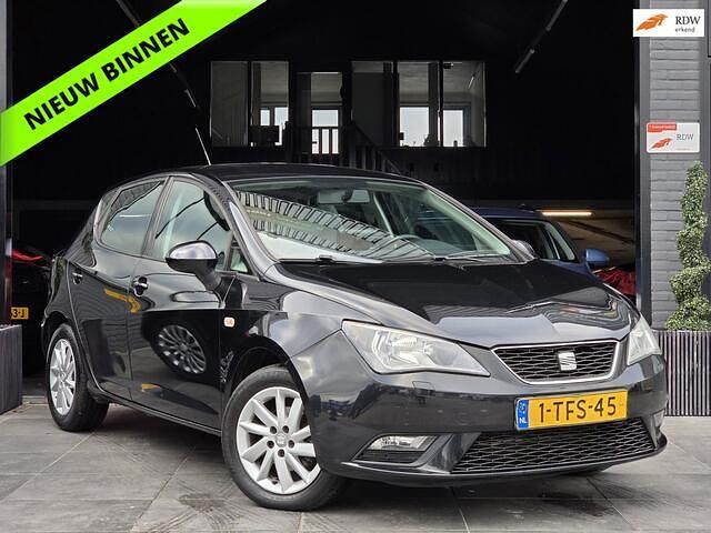 Zwart Gebruikt 2013 Seat Ibiza Hatchback | € 5.944 (Eerlijke prijs) - Afbeelding 1/4