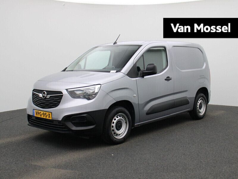 Grijs Gebruikt 2022 Opel Combo Edition MPV | € 13.900 (Eerlijke prijs) - Afbeelding 1/4