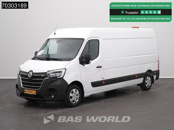 Wit Occasion 2023 Renault Master Van | € 17.800 (Goede deal) - Afbeelding 1/4