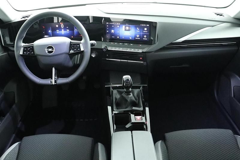 Occasion Opel Astra Business Edition 110 PK (80 kW) 2025 Zwart Stationwagen