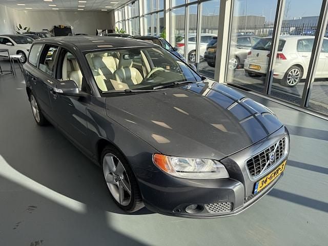 Occasion Volvo V70 Momentum 200 PK (147 kW) 2008 Grijs Stationwagen