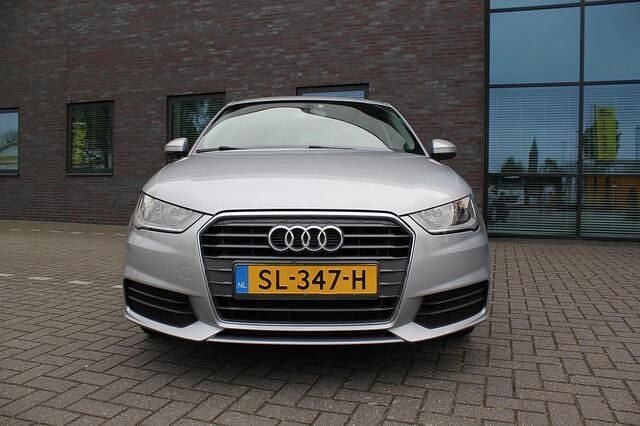 Occasion Audi A1 Sportback Sport 90 PK (66 kW) 2015 Grijs Hatchback