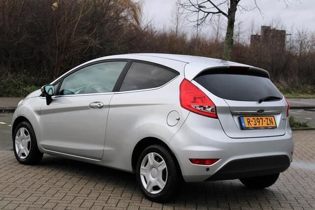 Occasion Ford Fiesta Titanium 82 PK (60 kW) 2009 Grijs Hatchback