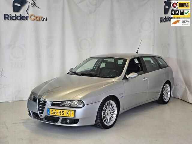 Grijs Gebruikt 2005 Alfa Romeo 156 Distinctive Stationwagen | € 1.499 - Afbeelding 1/4