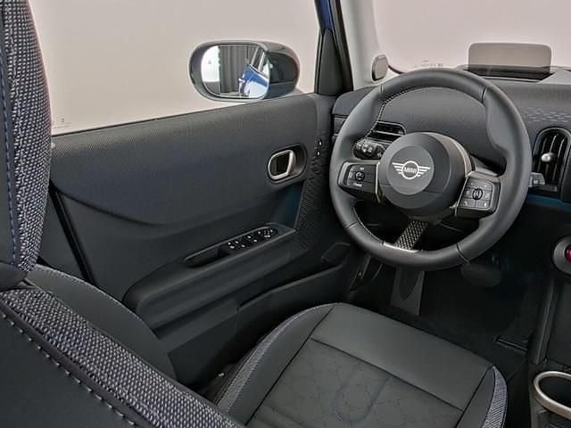 Nieuw Mini Cooper Classic 114 kW (156 PK) 2025 Blauw Hatchback