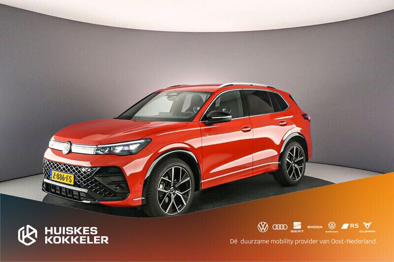 Rood Gebruikt 2024 VW Tiguan Business SUV | € 46.900 (Eerlijke prijs) - Afbeelding 1/4