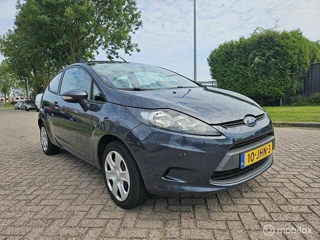 Grijs Gebruikt 2009 Ford Fiesta Titanium Hatchback | € 1.195 (Iets duurder) - Afbeelding 1/4