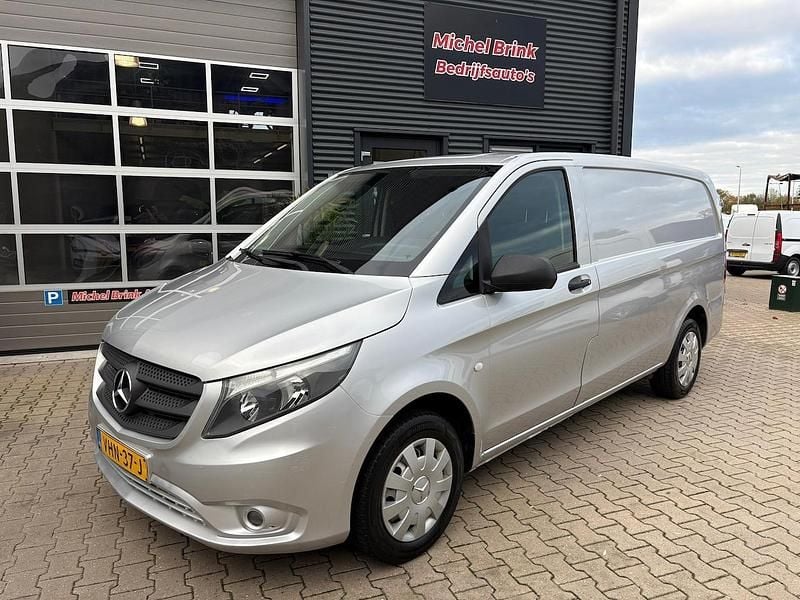 Grijs Gebruikt 2016 Mercedes Vito Sedan | € 8.950 (Super prijs) - Afbeelding 1/4