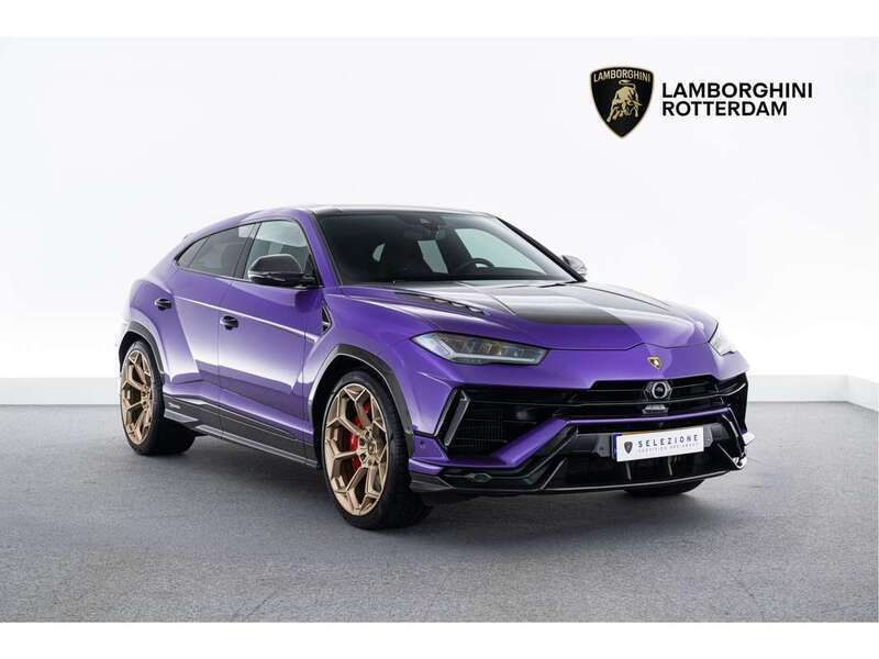 Zwart Gebruikt 2023 Lamborghini Urus SUV | € 369.950 (Iets duurder) - Afbeelding 1/4