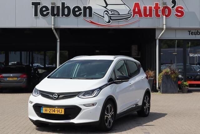 Wit Gebruikt 2020 Opel Ampera Business Hatchback | € 13.695 (Eerlijke prijs) - Afbeelding 1/4