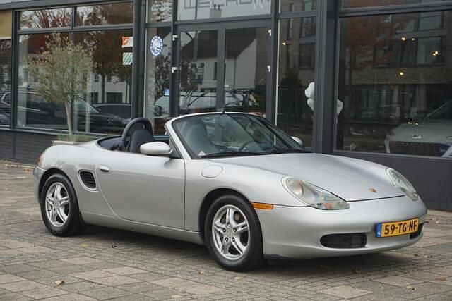 Grijs Gebruikt 1999 Porsche Boxster Cabriolet | € 12.980 (Eerlijke prijs) - Afbeelding 1/4