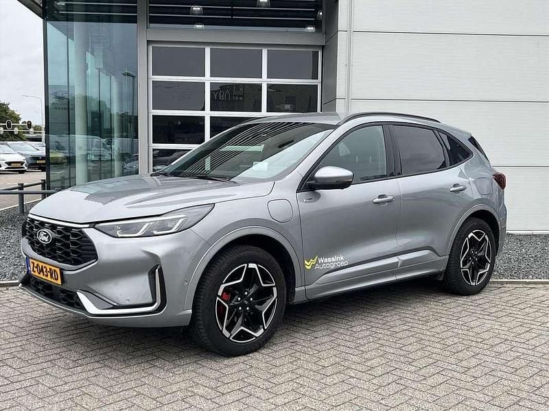 Grijs Gebruikt 2024 Ford Kuga ST-Line X SUV | € 38.900 - Afbeelding 1/4