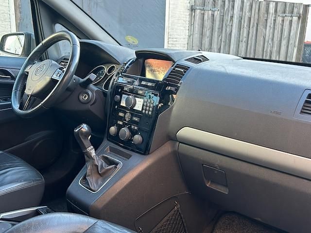 Occasion Opel Zafira Cosmo 2008 Grijs (metallic) MPV