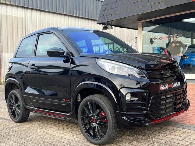 Occasion Ligier JS60 2024 Zwart Hatchback