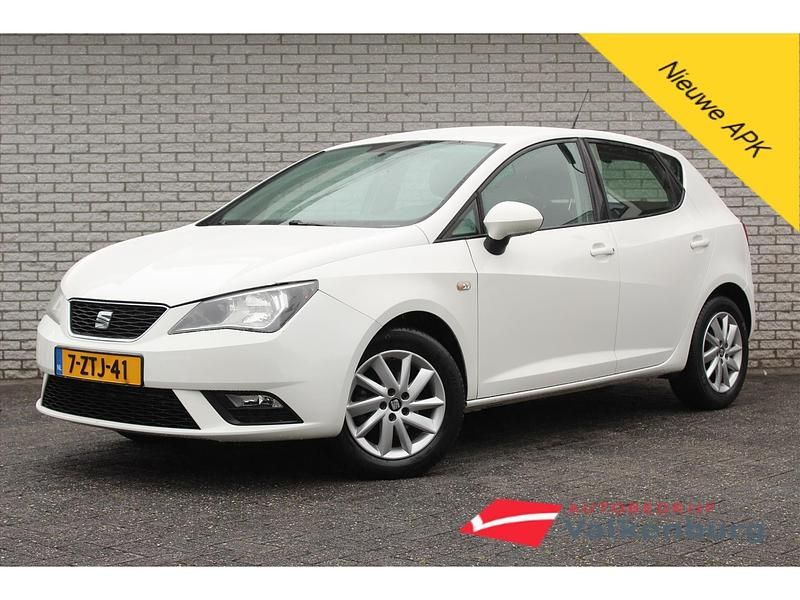 Wit Gebruikt 2014 Seat Ibiza FR Hatchback | € 5.650 (Eerlijke prijs) - Afbeelding 1/4