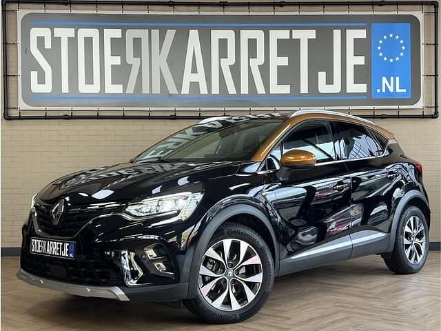 Zwart Gebruikt 2021 Renault Captur Bose Edition SUV | € 21.850 (Goede deal) - Afbeelding 1/3