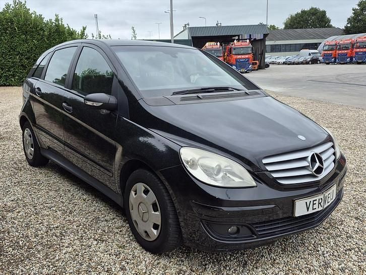 Occasion Mercedes B180 116 PK (85 kW) 2008 Zwart MPV