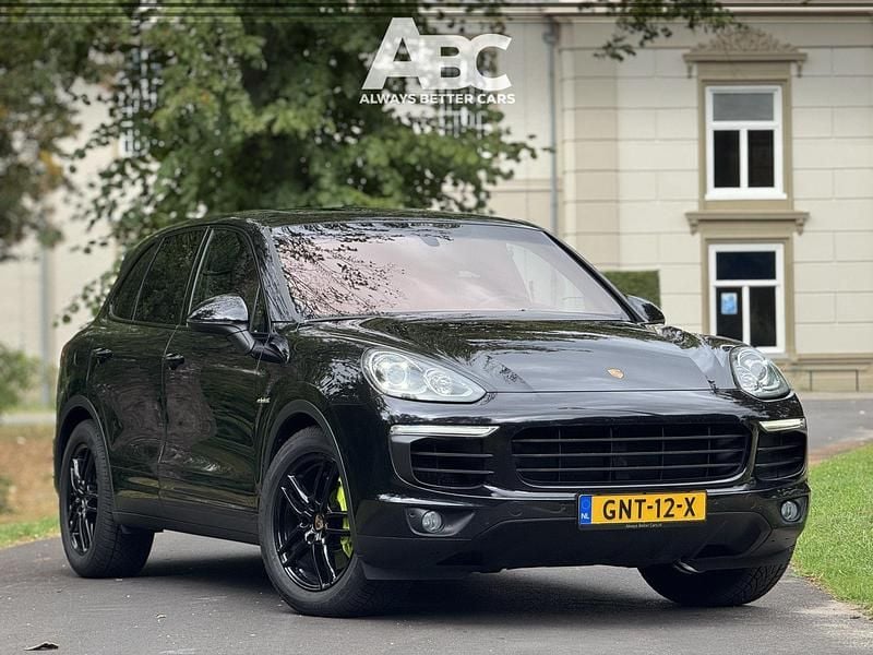 Zwart Gebruikt 2016 Porsche Cayenne Platinum Edition SUV | € 31.950 (Goede deal) - Afbeelding 1/4