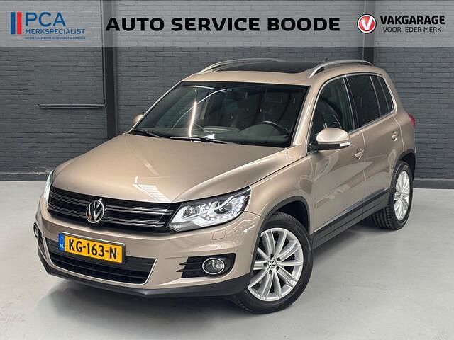 Beige Gebruikt 2014 VW Tiguan R-line Edition SUV | € 13.925 (Eerlijke prijs) - Afbeelding 1/4