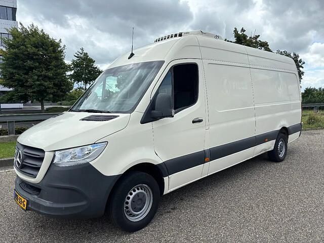 Wit Gebruikt 2021 Mercedes Sprinter Van | € 22.500 - Afbeelding 1/4