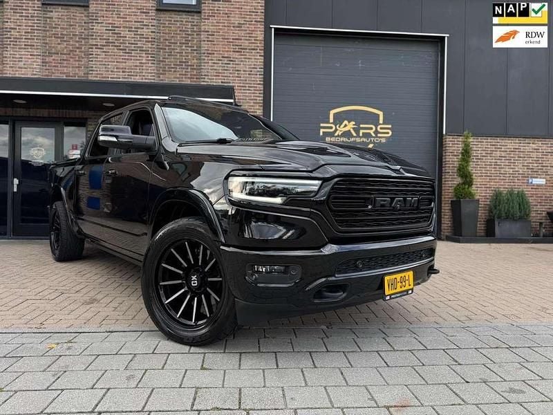 Zwart Gebruikt 2020 Dodge Ram Limited Pickup | € 42.950 (Goede deal) - Afbeelding 1/4