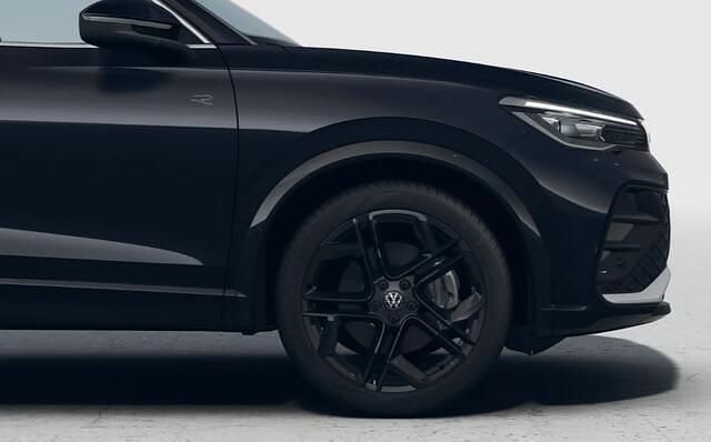 Nieuw VW Tiguan R-line Edition 204 PK (150 kW) 2025 Zwart SUV