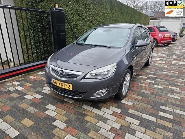 Occasion Opel Astra Cosmo 101 PK (74 kW) 2012 Grijs Stationwagen