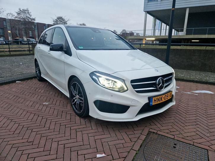 Occasion Mercedes B250 AMG line 211 PK (155 kW) 2016 MPV