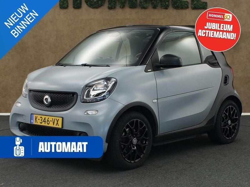 Grijs Gebruikt 2019 Smart ForTwo Cabrio Pure Cabriolet | € 14.645 - Afbeelding 1/3