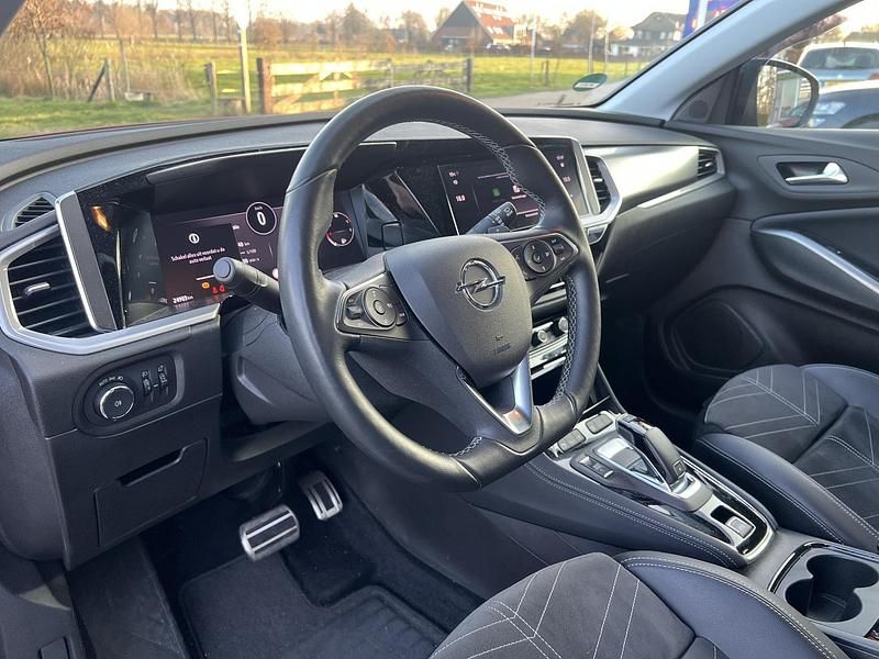 Occasion Opel Grandland X Elegance 131 PK (96 kW) 2023 Rood SUV