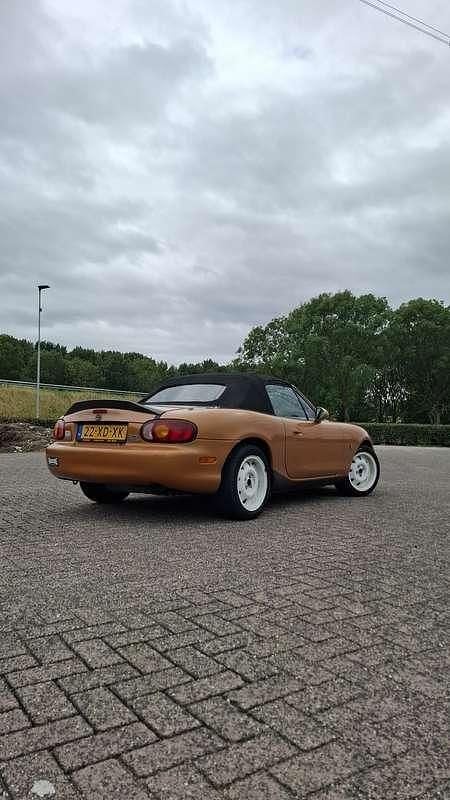 Gebruikt 1998 Mazda MX5 Cabriolet | € 6.000 (Eerlijke prijs) - Afbeelding 1/4